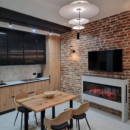 Leogrand Apartments On Krakivska 26 Lviv Buitenkant foto